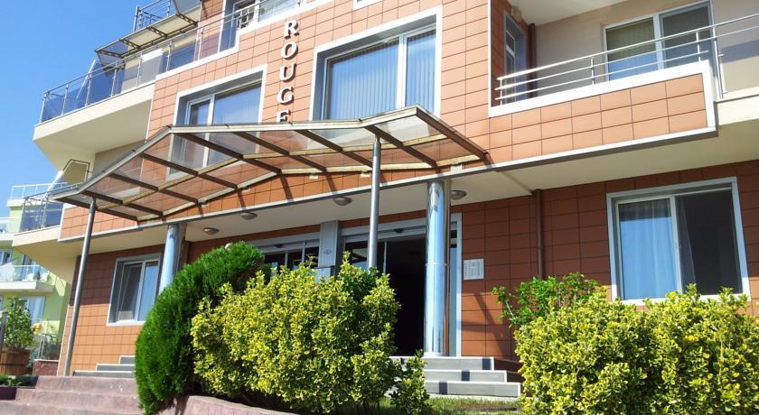 Apartments In Villa Rouge โซโซโปล ภายนอก รูปภาพ